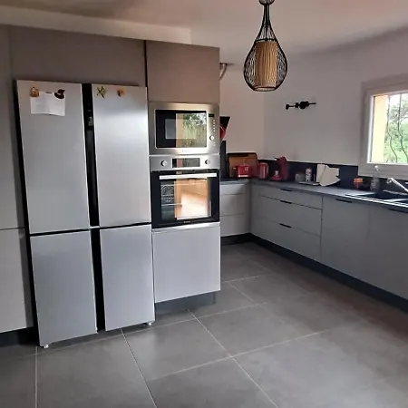 100m2 Hyeres